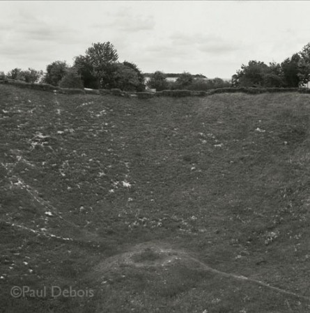 Lochnavar Crater