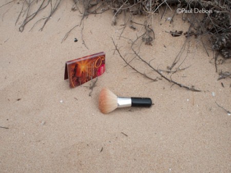 make up brush on beach, El Palmar